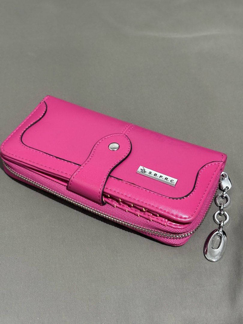 Santa Barbara (SBPRC) Hot Pink Wallet (Category: Wallets & Card holders) located in Antipolo. Submitted by alllencapinpin (Listing ID 1462351366, Image 1). Description: .