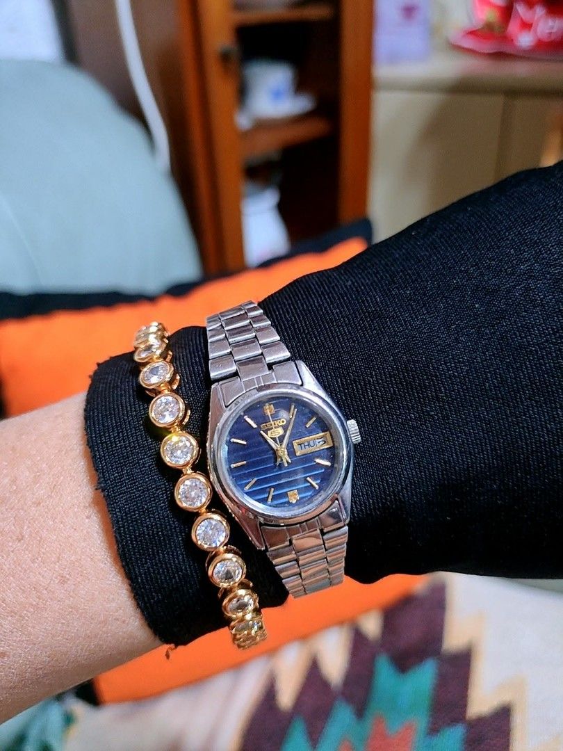 Seiko 5 Automatic Blue Dial Day-Date Watch (Category: Men's Watches) located in Baliuag. Submitted by marieannfernando23 (Listing ID 1462306387, Image 1). Description: - Small face - Classic Seiko 5 Automatic Watch - Stunning Blue Sunburst Dial - Day and Date Complications - Durable Stainless Steel Bracelet - Automatic Movement .