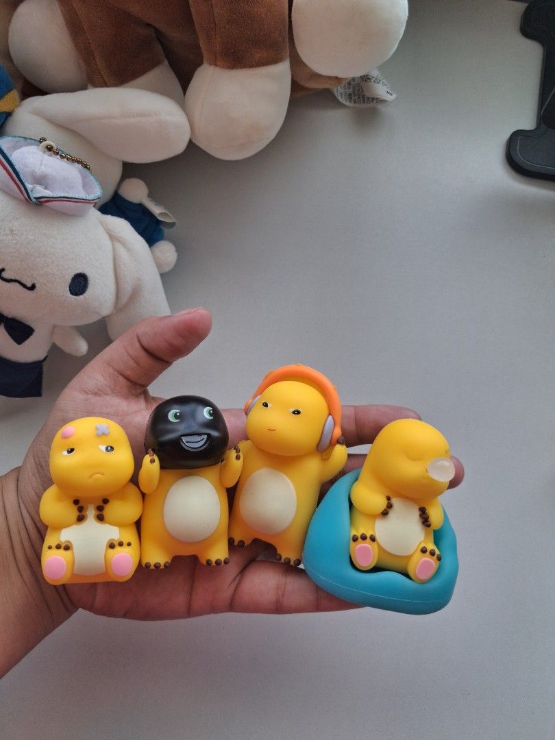 Set of 4 Cute nailong (Category: Hands & Nails) located in Manila. Submitted by swift.sophia (Listing ID 1462275352, Image 1). Description: not og but in good condition .