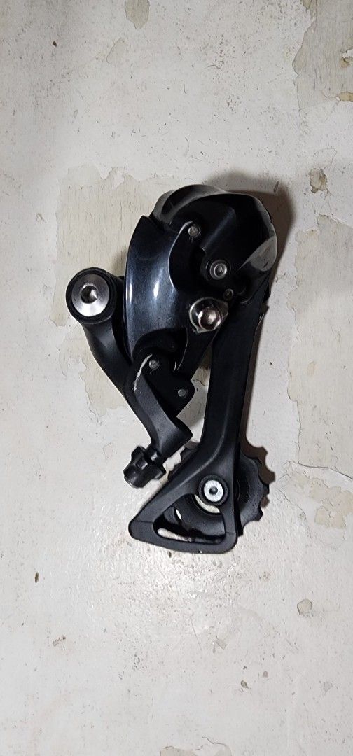 Shimano Sora Rear Derailleur (Category: Bicycles) located in Magalang. Submitted by jnd.comia (Listing ID 1462341451, Image 2). Description: - Shimano Sora Rear Derailleur - Color: Black - Removed from a working bike - Good working condition with plenty of life remaining - Ready for its next adventure! RFS: Upgraded.