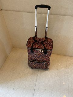 （分類：）位於 。 由 reiichi3901 提交（商品編號 1462337127，圖片 1）。簡介： 。