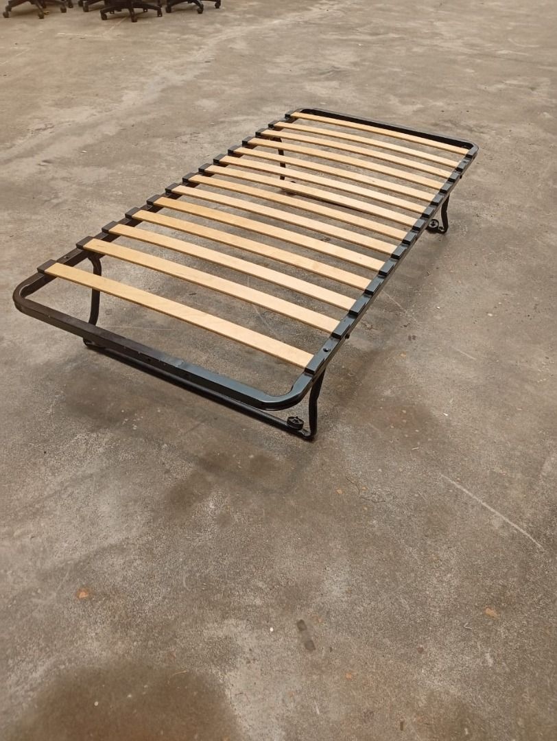 Single Bed (Category: Bed Frames & Mattresses) located in Petaling Jaya. Submitted by nm016648427690 (Listing ID 1462410895, Image 3). Description: Single Bed RM-120 Code :SB-01 Stock Available : 1 Condition : Goods ** (ABOVE PRICE DOES NOT INCLUDE DELIVERY & INSTALLATION) ** We are specialist in BUY or SELL New/Used Home Furniture or Office Equipment [ Perabot Kita Furniture ] Address: L1-03 times 89 Jalan 8A/133, Taman Sri Sentosa, 58000,kuala 