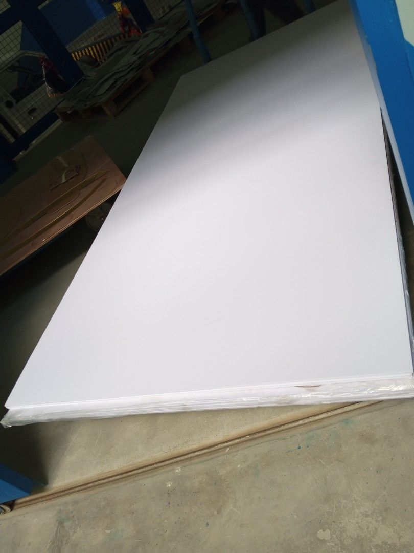 Sintraboard White 4x8ft (Category: Looking For) located in Manila. Submitted by anngatchalian (Listing ID 1462301780, Image 3). Description: .