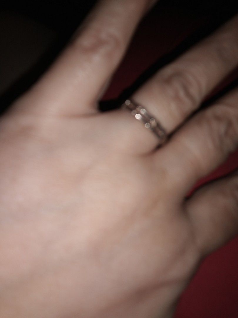 Size 8 non tarnish silver ring bamboo dsign (Category: Rings) located in Quezon City. Submitted by eidorableshop (Listing ID 1462265502, Image 2). Description: .