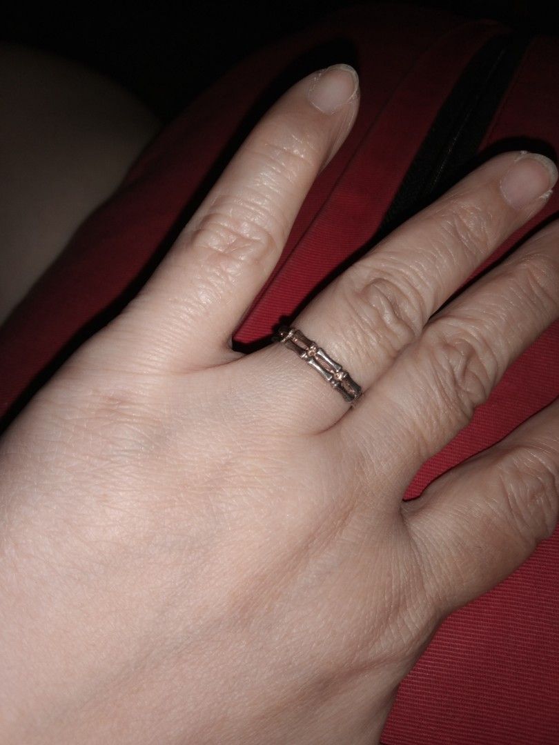 Size 8 non tarnish silver ring bamboo dsign (Category: Rings) located in Quezon City. Submitted by eidorableshop (Listing ID 1462265502, Image 3). Description: .