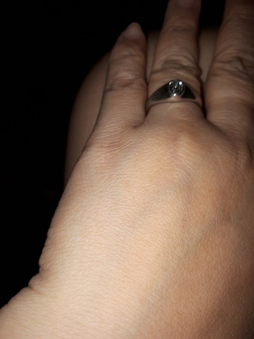 Size 8 non tarnish stone ring (Category: Rings) located in Quezon City. Submitted by secretluxuryshop (Listing ID 1462279175, Image 2). Description: .