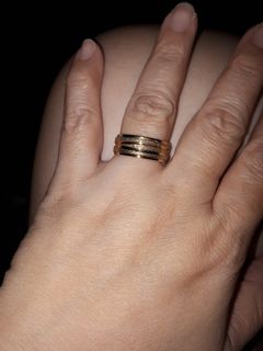 (Category: ) located in . Submitted by secretluxuryshop (Listing ID 1462278746, Image 1). Description: .