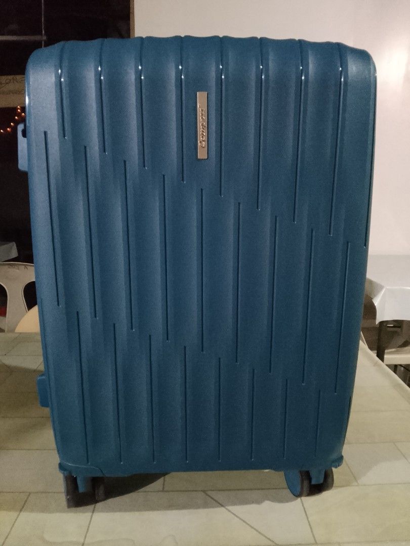 Skyway Teal Hard Shell Luggage - Hand Carry Size (Category: Luggage) located in Manila. Submitted by grandstar-1591 (Listing ID 1462399695, Image 1). Description: - Teal hard shell suitcase - Hand carry size, ideal for short trips - Built-in TSA lock for security - Smooth rolling wheels for easy maneuverability - Protective plastic wrap still on handles and lock - Ready for your next adventure!.