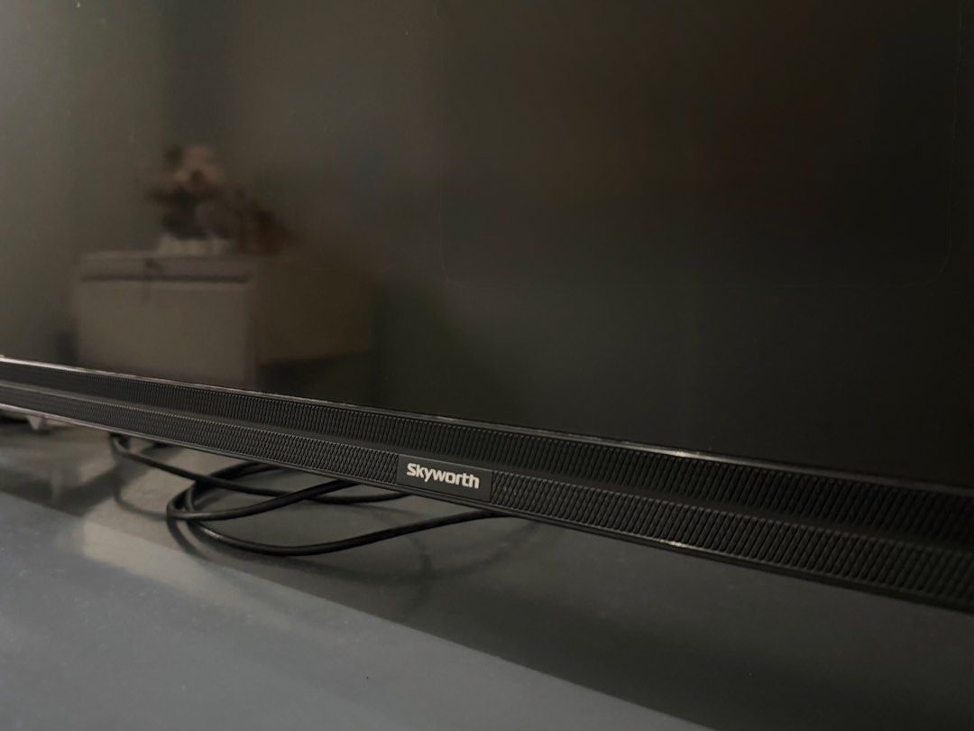 Skyworth 55-inch Full HD Smart TV (Category: TV) located in Manila. Submitted by daughterofahoarder (Listing ID 1462348561, Image 2). Description: Skyworth 55E2 - Rarely used with no hidden issues. - In great, fully working condition. - Original price: 35,000 Product Features: 55-inch, Full HD, Smart TV HDMI Ports: 3 USB Ports: 2 Voltage: 110-220 volts Wattage: 120 watts TV Resolution: Full HD Connectivity: Built in Wi-Fi, Sky-share Reason for sa