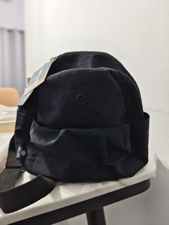 (Category: ) located in . Submitted by lucy.wardrobe (Listing ID 1462362447, Image 1). Description: .