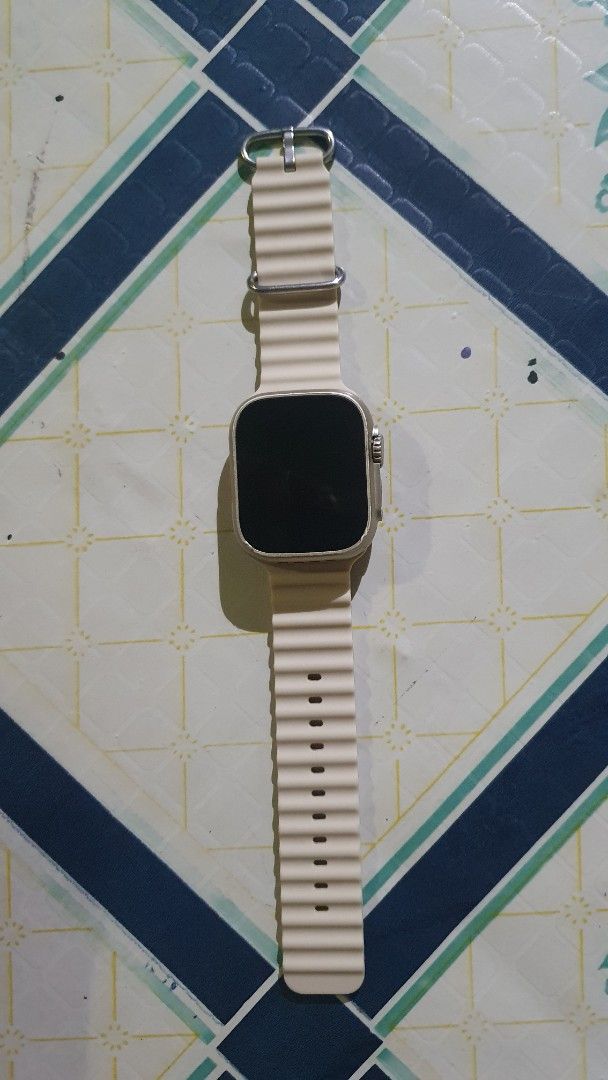 Smartwatch with beige band (Category: Wearables & Smart Watches) located in Cebu City. Submitted by gelmarbrig15075 (Listing ID 1462434412, Image 1). Description: - Stylish beige ribbed band - Square-ish display with rotating crown - Functional and in great working condition - Perfect for everyday wear - Ready for a new owner! 4g ready .