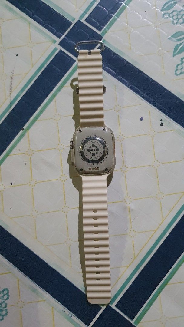 Smartwatch with beige band (Category: Wearables & Smart Watches) located in Cebu City. Submitted by gelmarbrig15075 (Listing ID 1462434412, Image 2). Description: - Stylish beige ribbed band - Square-ish display with rotating crown - Functional and in great working condition - Perfect for everyday wear - Ready for a new owner! 4g ready .