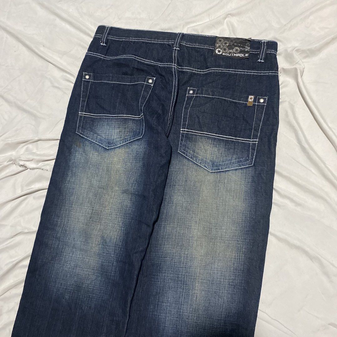 SOUTHPOLE BROWNTAB (Category: Jeans) located in Cebu City. Submitted by 1705.archives (Listing ID 1462373465, Image 3). Description: SOUTHPOLE BROWNTABS WAIST: 39 LENGTH: 44 THIGH: 15 HEM: 10 FLAWS: 🏷️PRICE: 3500 +shipping fee.
