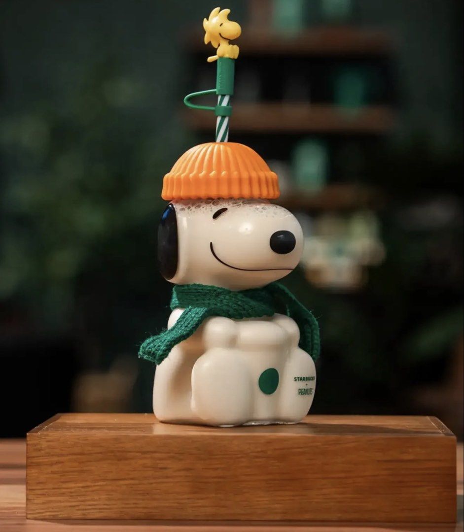 Starbucks Peanuts Glass Snoopy (Category: Everything Else Others) located in Manila. Submitted by shoprosiefinds (Listing ID 1462332514, Image 2). Description: ☕️ Starbucks x Peanuts Glass Snoopy 🤎✨ 🇰🇷 Direct from Starbucks Korea.