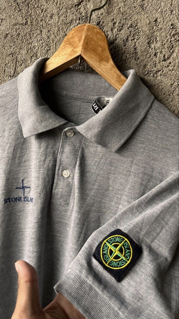 Stone Island Polo Shirt (Category: Luxury Apparel) located in Cabuyao City. Submitted by kisyana (Listing ID 1462353768, Image 2). Description: .