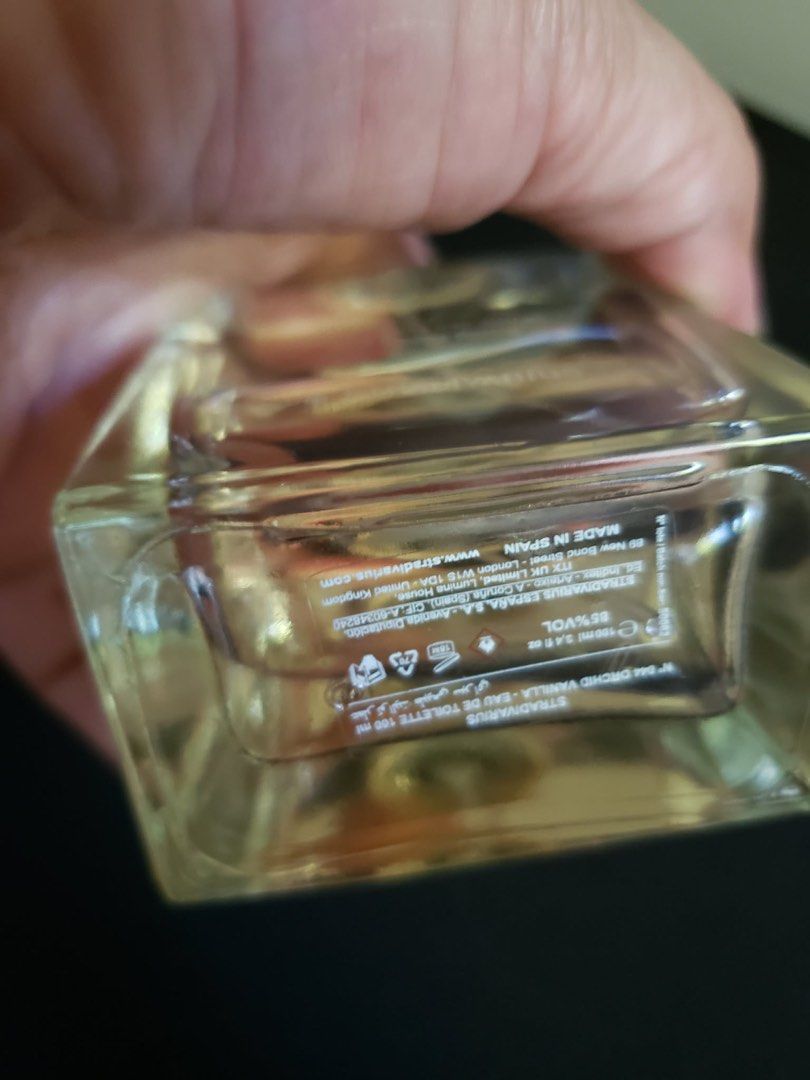 Stradivarius No 044 Orchid Vanilla (Category: Fragrance & Deodorants) located in Calapan. Submitted by shakalak2 (Listing ID 1462268992, Image 3). Description: From Belgium 95% left( used 2xng sis ko).