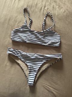 (Category: ) located in . Submitted by mimiselects (Listing ID 1462410527, Image 1). Description: .