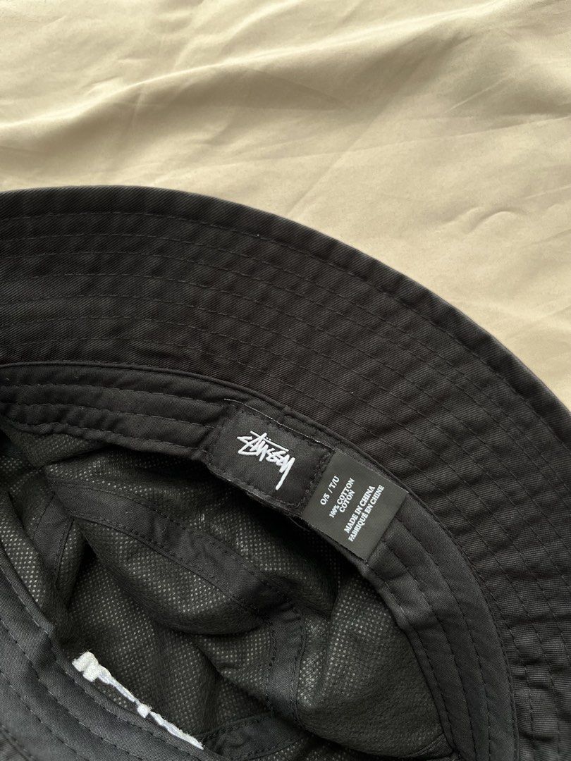 Stussy bucket hat black (Category: Caps & Hats) located in Quezon City. Submitted by headline. (Listing ID 1462280640, Image 2). Description: STUSSY BUCKET HAT BLACK EMBROIDERY SIZE:MEDIUM EXCELLENT CONDITION FOR ONLY:750php +SHIPPING FEE.