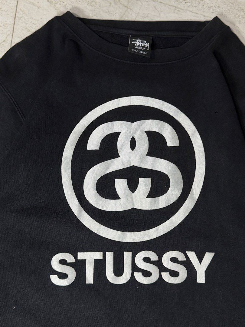 Stussy SS link (Category: Hoodies) located in Dagupan City. Submitted by deals_nsteals00 (Listing ID 1462364299, Image 2). Description: Stussy SS-Link crewneck Medium W:21 L:27 Color rate:9/10 Condition:Excellent Issue:Sign of usage only ₱1,700 shipped.