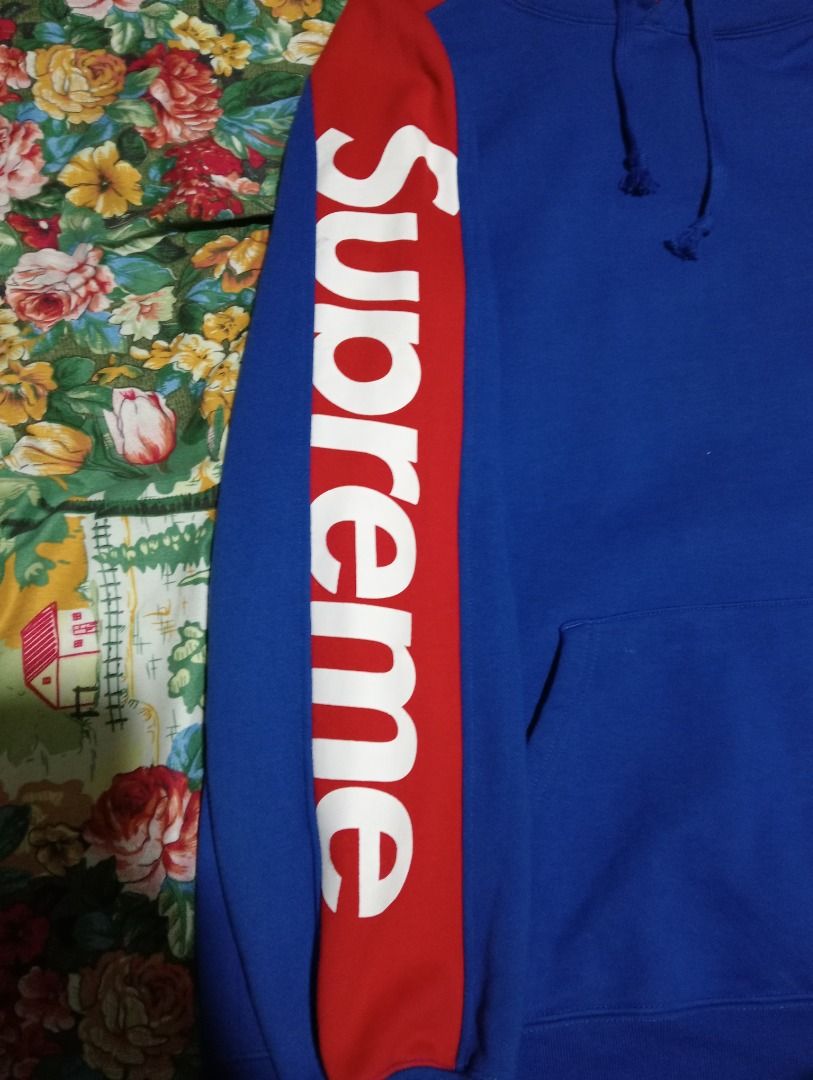 Supreme sideline ss18 hoodie pullover size large (Category: Luxury Apparel) located in Caloocan City. Submitted by yazzielux (Listing ID 1462431183, Image 3). Description: Supreme sideline ss18 hoodie.