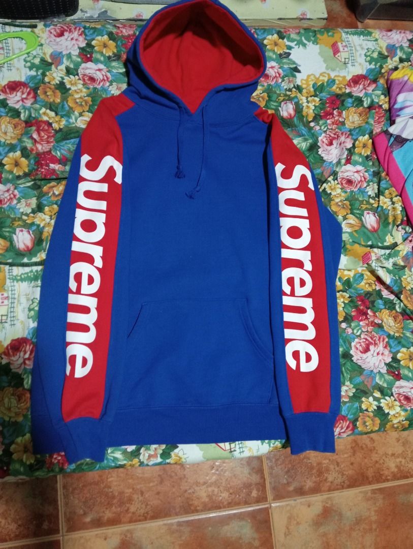 Supreme ss18 pullover hoodie (Category: Luxury Apparel) located in Caloocan City. Submitted by yazzielux (Listing ID 1462431666, Image 3). Description: Negotiable Supreme hoodie pullover Size large .
