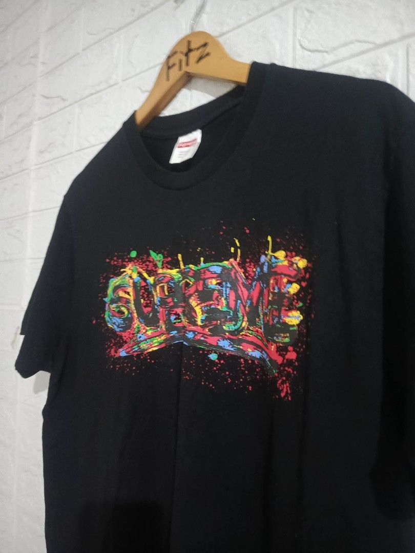 Supreme Tshirt Black (Category: Tshirts & Polo Shirts ) located in Agoo. Submitted by fitzmatic15 (Listing ID 1462270832, Image 2). Description: Surpeme Black Tee Large 21x29 Excellent to new napakasolid 🔥.