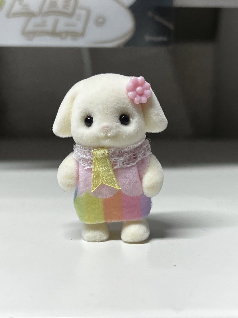 Sylvanian Family Flora Color (Category: Figurines & Statues) located in Cainta. Submitted by chainm (Listing ID 1462394486, Image 1). Description: .