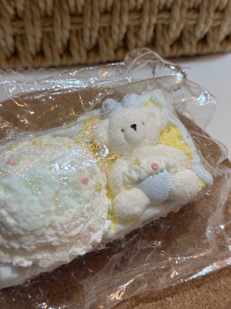 Taba Squishy - Cute Bear Cake (No Studio) (Category: Designer & Blind Box Toys) located in Baliuag. Submitted by shaiilv (Listing ID 1462362575, Image 3). Description: .