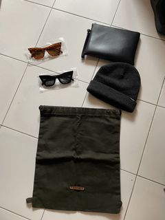 (Kategori: ) berada di . Dikirim oleh personalcloset123 (ID iklan 1462261974, Gambar 1). Deskripsi: .