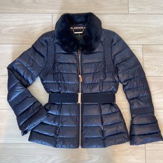 （分類：）位於 。 由 joslynscloset 提交（商品編號 1462335749，圖片 1）。簡介： 。