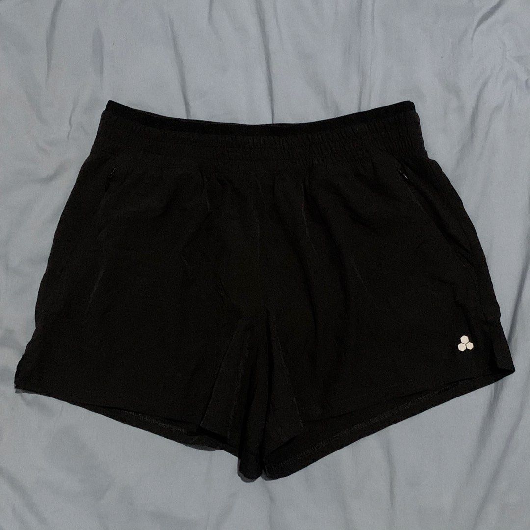 Tek Gear Athletic Short (Category: Activewear) located in Los Banos. Submitted by darlingg01 (Listing ID 1462362660, Image 1). Description: Small on tag No Issue.