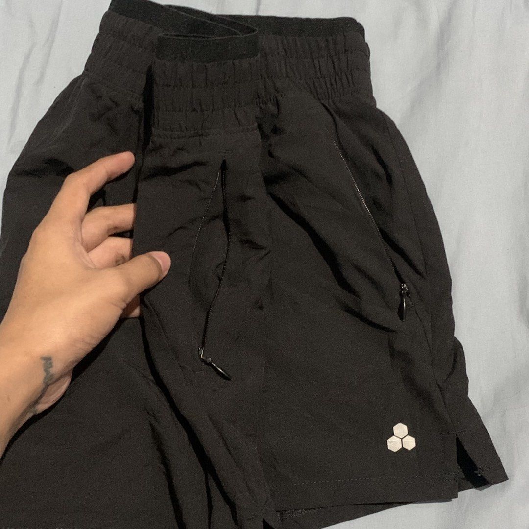 Tek Gear Athletic Short (Category: Activewear) located in Los Banos. Submitted by darlingg01 (Listing ID 1462362660, Image 2). Description: Small on tag No Issue.