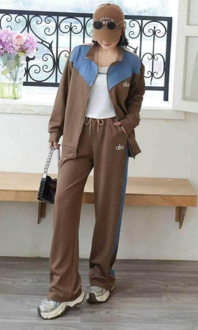 Terno sweater jacket and pants (Category: Activewear) located in Manila. Submitted by raredeer-4deb4e (Listing ID 1462335453, Image 1). Description: can fit upto xxl.