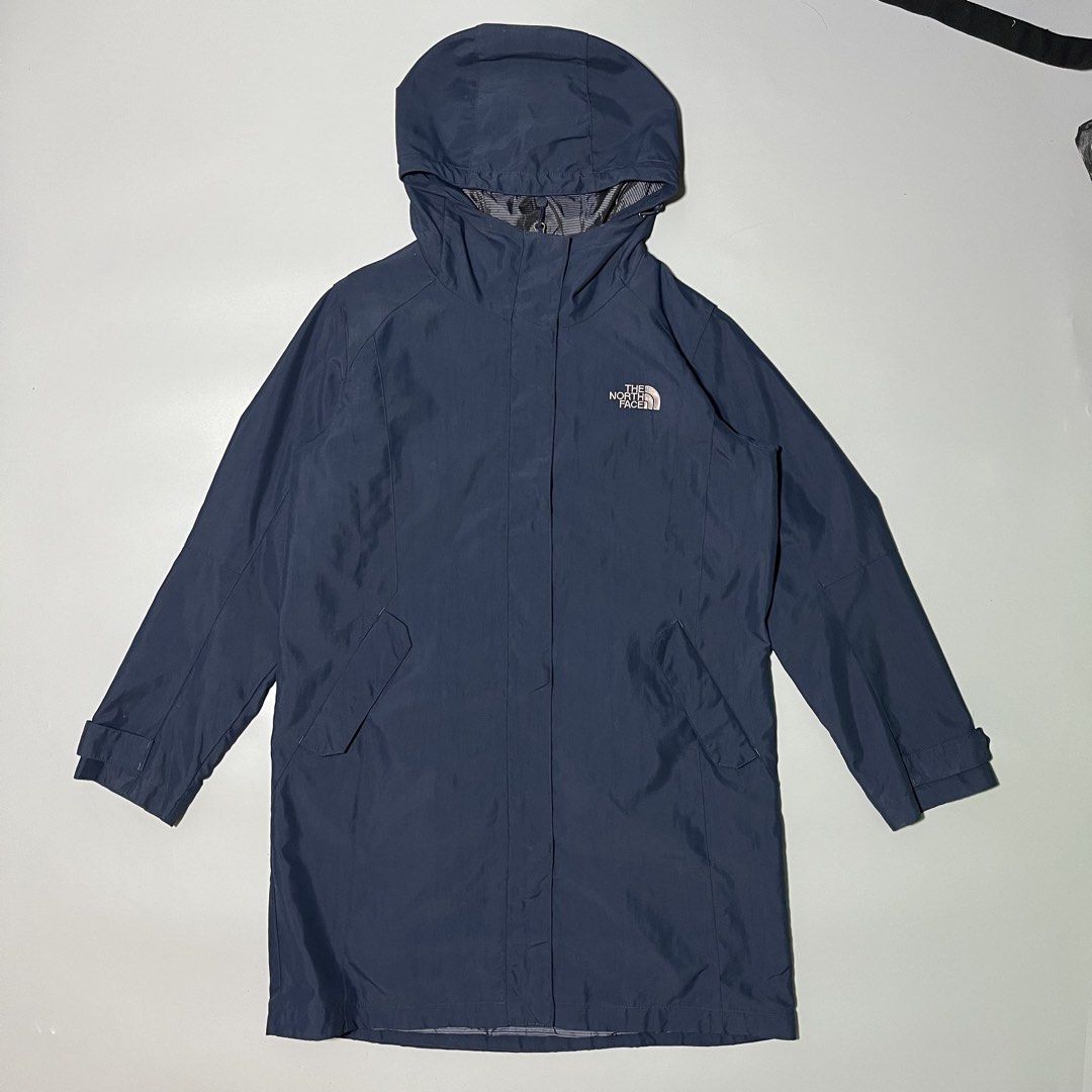 The North Face Womens Antora Parka Jacket (Category: Coats, Jackets and Outerwear) located in Bacolod City. Submitted by marmanj (Listing ID 1462294700, Image 1). Description: ♻️ The North Face Womens Antora Parka Jacket •Original - Complete tags •Condition: Verygood condition •Size: Medium •Length: 32” •Width: 20.5”W •Color: Navy Blue •Color rate: 9.5 / 10 •Embroidered Logo Front and back •With 2 Pockets •Adjustable Cuff •Need wash only - Washab