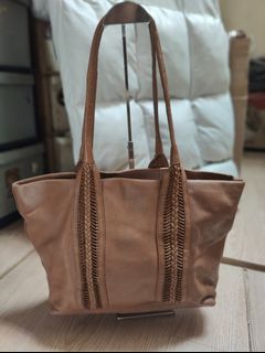 (Kategori: ) berada di . Dikirim oleh debeebo (ID iklan 1462321736, Gambar 1). Deskripsi: .