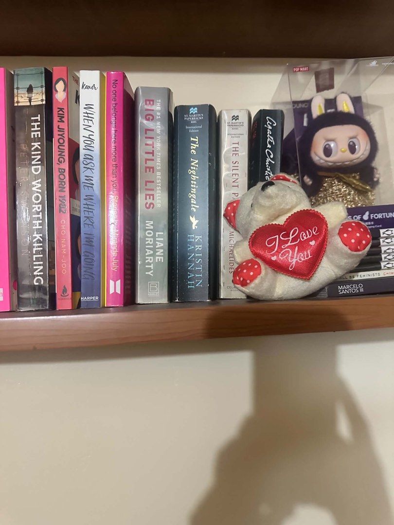 The Silent Patient Thriller Bundle (pm for more pics) (Category: Storybooks) located in Quezon City. Submitted by jamzx_17 (Listing ID 1462429589, Image 2). Description: The Silent Patient Mass Market Paperback, All These Beautiful Strangers Hardback, & The French Girl Hardback- 620.