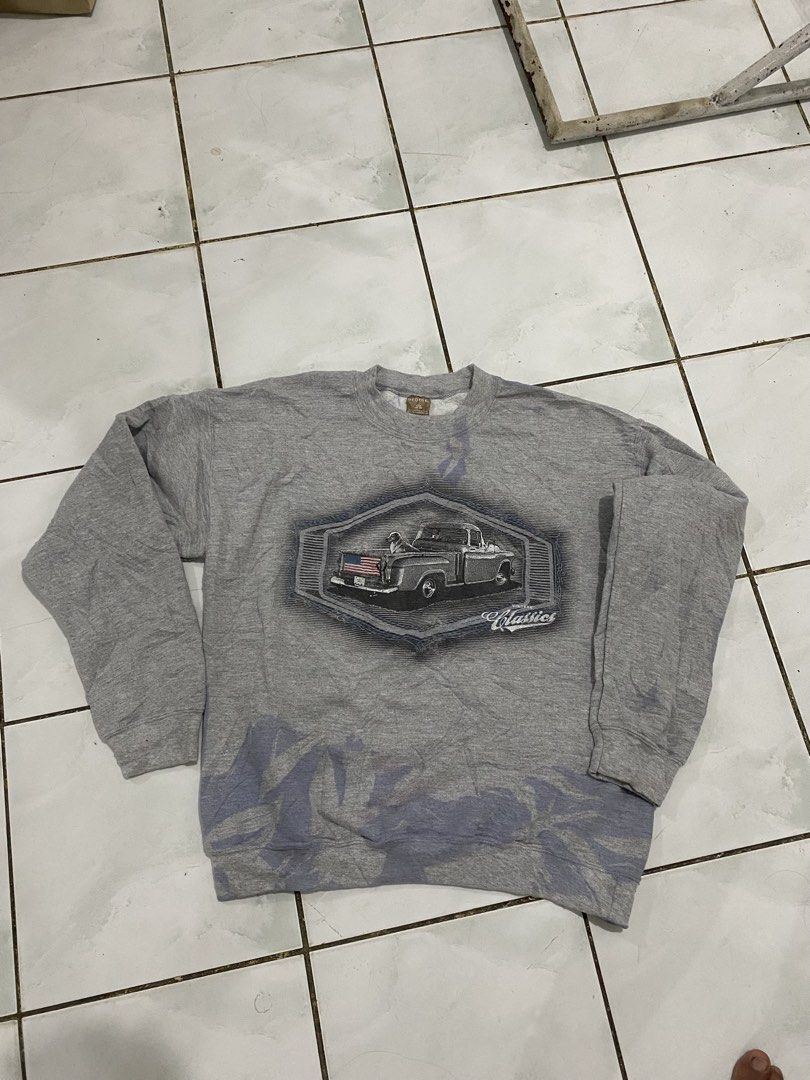 GEORGE,A FORD VINTAGE CLASSIC (Category: Activewear) located in Zamboanga. Submitted by quickdolphin.adb58b (Listing ID 1462382118, Image 2). Description: .
