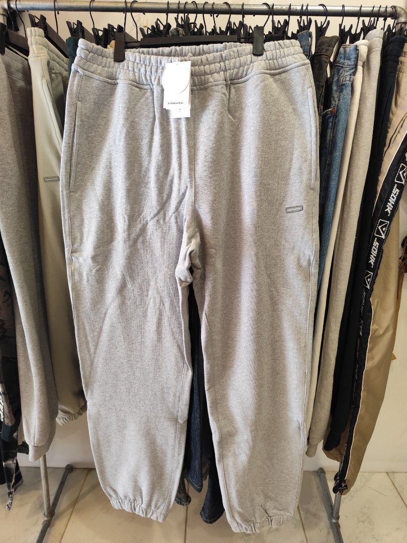 Thisisneverthat Joggers and Jeans (Category: Jeans) located in Puerto Princesa. Submitted by secondhand_bliss (Listing ID 1462328478, Image 3). Description: - Brand new Thisisneverthat joggers available in grey, light grey, and dark green. - Classic blue denim jeans also available. - All items come in original packaging with tags attached. - High-quality apparel perfect for your wardrobe..
