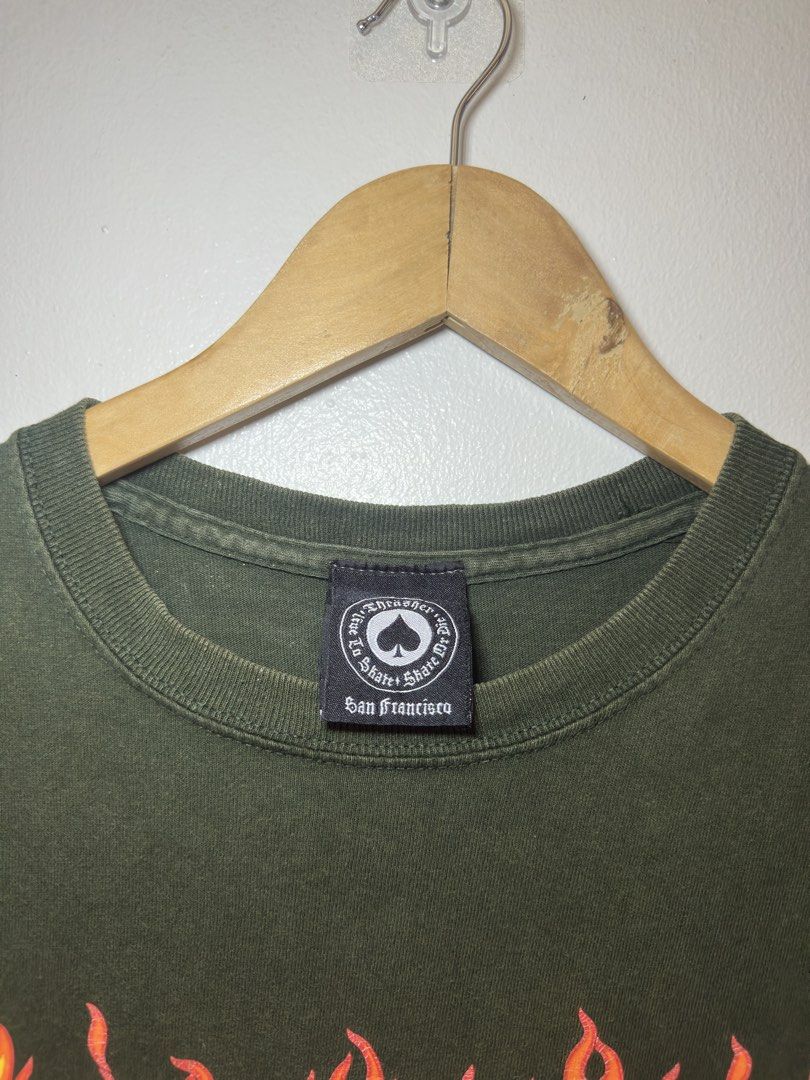 Thrasher skate Shirt olive green (Category: Tshirts & Polo Shirts ) located in Sarrat. Submitted by villtage (Listing ID 1462325632, Image 3). Description: -Washed & ready to wear -20x27.5 -Issue: hairlines and crackprint (see picture).