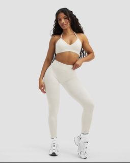 (Category: ) located in . Submitted by clearmywardrobehihi (Listing ID 1462333003, Image 1). Description: .