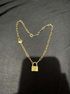 (Category: ) located in . Submitted by kiyanna.preloved (Listing ID 1462330494, Image 1). Description: .