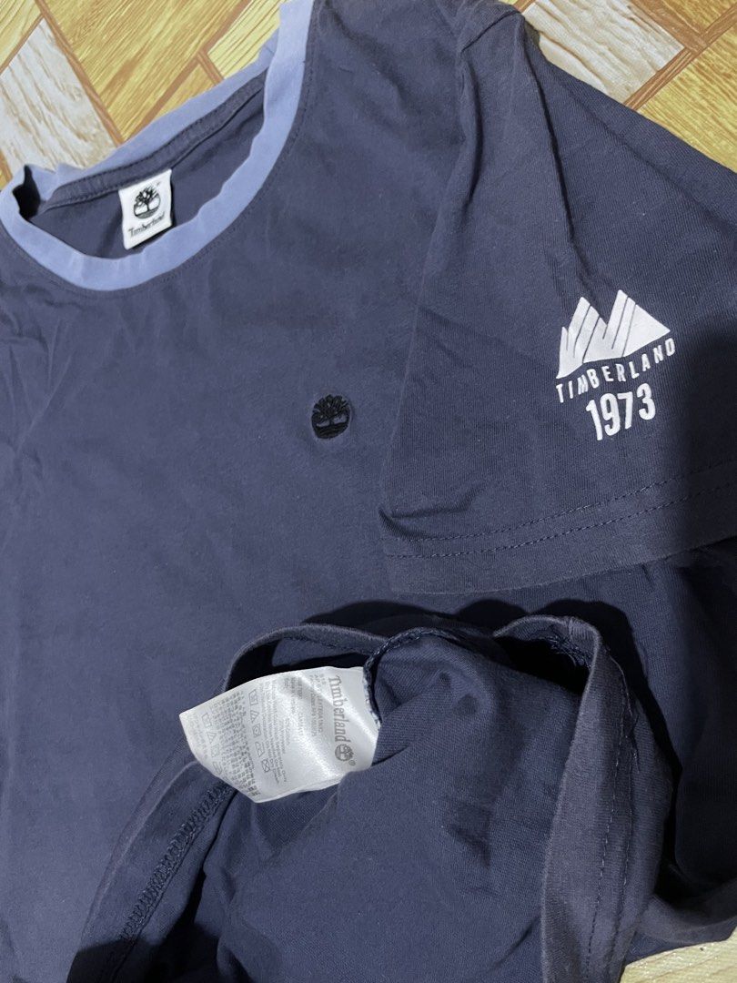 Timberland Tshirt (Category: Tshirts & Polo Shirts ) located in Valenzuela. Submitted by nk_thriftshop (Listing ID 1462351834, Image 2). Description: Dimes: 21x27 Issue: White stain sa likod ( nasa last slide yung picture) .