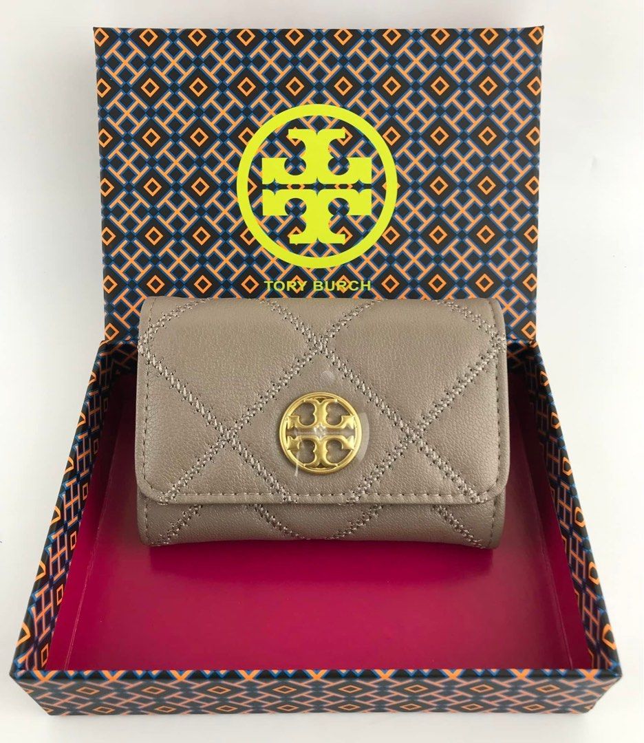 Tory Burch Miller Card Wallet (Category: Wallets & Card holders) located in Binan City. Submitted by pinkykeenshop (Listing ID 1462438436, Image 1). Description: .