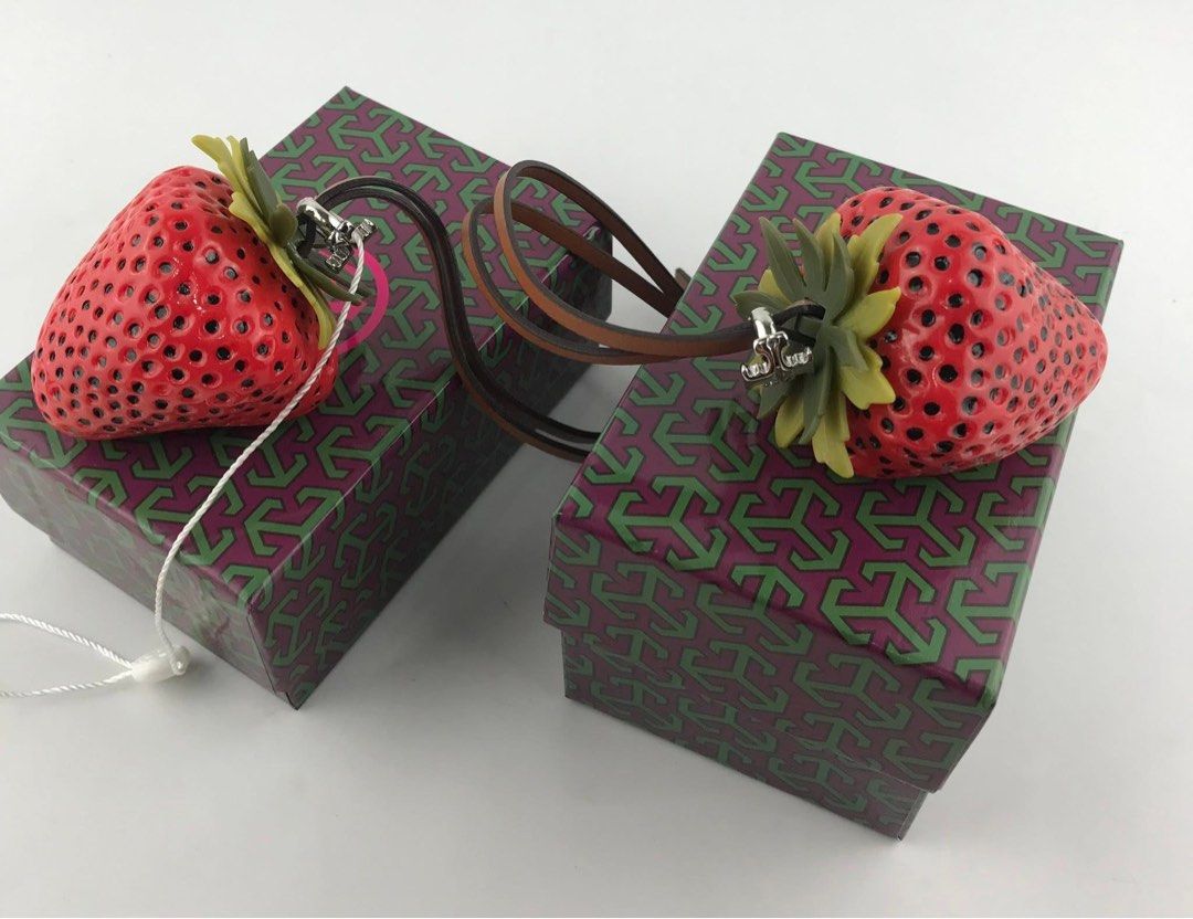 Tory Burch Strawberry Bag Charm (Category: Charms) located in Binan City. Submitted by pinkykeenshop (Listing ID 1462439204, Image 2). Description: .