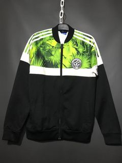 (Kategori: ) berada di . Dikirim oleh jacketthrifting (ID iklan 1462267125, Gambar 1). Deskripsi: .
