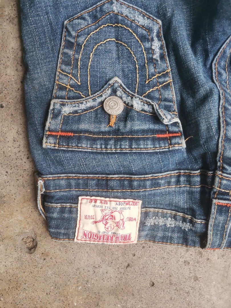 True religion (Category: Shorts) located in Manila. Submitted by mrpalkups666 (Listing ID 1462298003, Image 3). Description: .