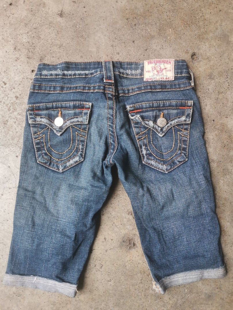 True religion (Category: Shorts) located in Manila. Submitted by mrpalkups666 (Listing ID 1462298003, Image 2). Description: .