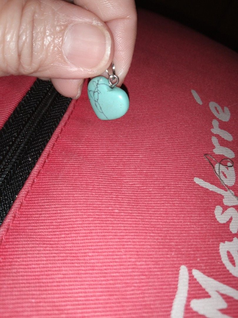 Turquoise heart pendant (Category: Necklaces) located in Quezon City. Submitted by eidorableshop (Listing ID 1462273176, Image 2). Description: .