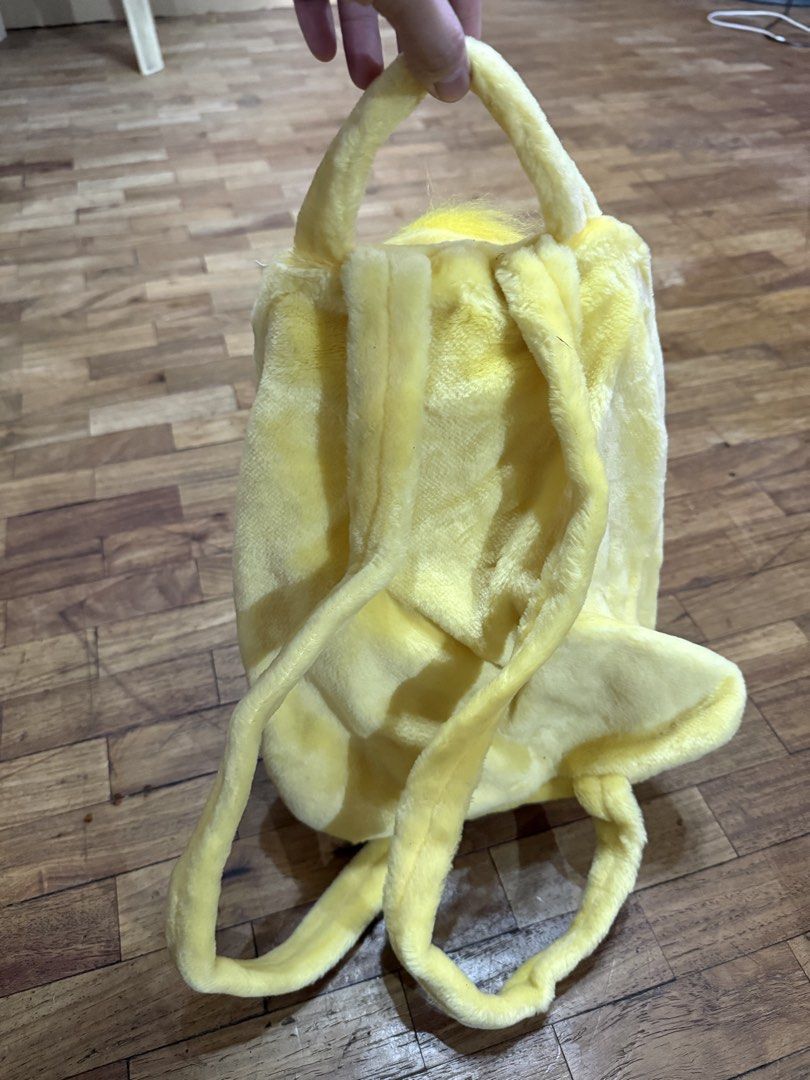 Tweety Bird Plush Backpack Bag (Category: Backpacks) located in Quezon City. Submitted by truewhale.5f8ec0 (Listing ID 1462392987, Image 2). Description: - Vintage collection -Super cute Tweety Bird plush backpack - Soft and fuzzy material - Great for kids or fans - Adjustable straps for a comfortable fit - Main compartment opens up for storage - Perfect for carrying small essentials - A fun and unique accessory.