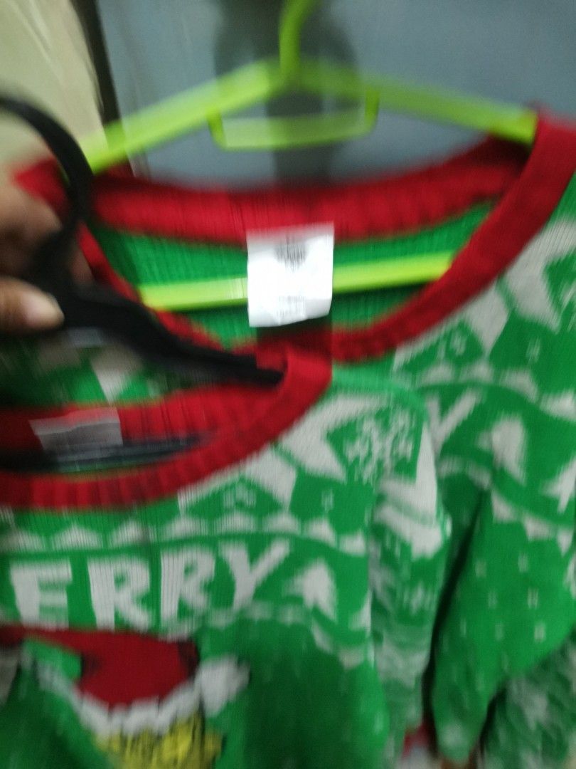 Ugly christmas knitted sweater (M) (Category: Coats, Jackets and Outerwear) located in Manila. Submitted by mharl16apron (Listing ID 1462439288, Image 2). Description: Meduim 2pcs avail Need wash All items are from bale please manage.
